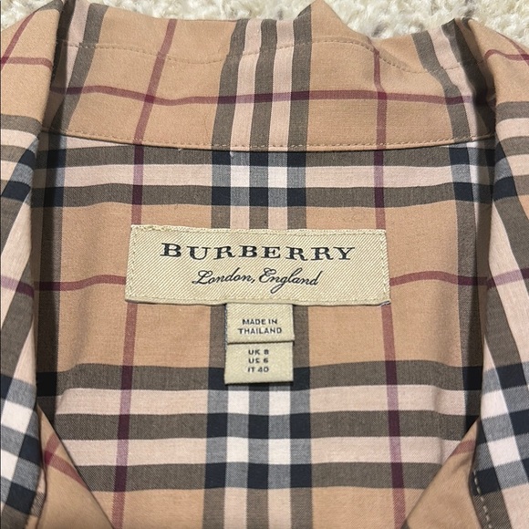 Burberry Tan Plaid Women's Top with Red Accents - Picture 3 of 3